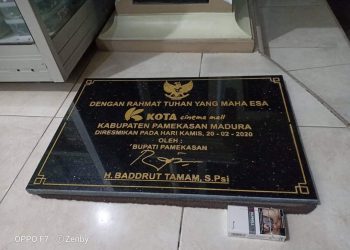 Siapa Pemalsu Tanda Tangan Bupati Baddrut di Prasasti Cinema Mall?