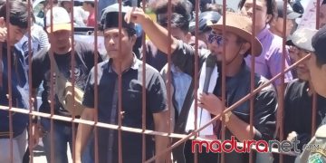 Aktivis Tuding Pemkab Pamekasan Lamban Bagikan Masker ke Warga