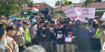 Jaka Jatim: Identitas Pemalsu Tanda Tangan di DPRD Pamekasan Masih Disembunyikan