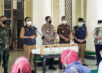 Data Penerima Bansos Isoman di Pamekasan Amburadul