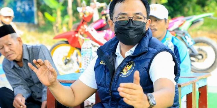 Baju Dinas Bupati Pamekasan Habiskan Anggaran 200 Juta, DPRD Ikut-ikutan