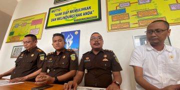 Kejari Pamekasan Beberkan Hasil Kinerja Dari Perkara DBHCT Diskominfo Hingga Jaksa Blusukan