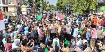 Ratusan Warga Unjuk Rasa Pelecehan Pahlawan Nasional dan Pendiri NU