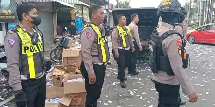 Ratusan Batang Mercon Disita Polres Bangkalan