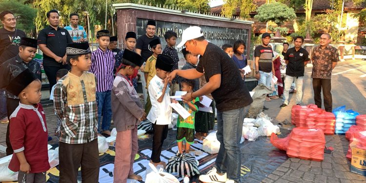 Cawabup Sukriyanto Berbagi Kebahagiaan bersama Anak Yatim
