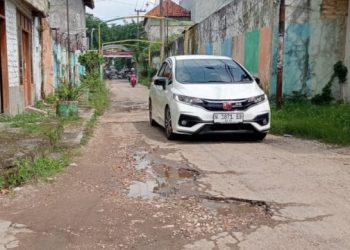 Jalan Rusak Temenggungan Tak Direspon Dinas PUPR