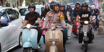 Kapolres Pamekasan Pantau Lalulintas Jelang Idul Fitri Bersama Skuteris Pamekasan