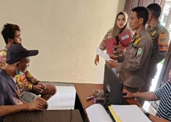 Operasi Gabungan Ciduk 2 Pengamen di Traffic Light Jokotole Pamekasan