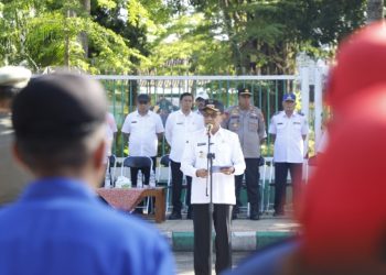 Jelang 100 Hari Kerja Berakhir Bupati dan Wabup Pamekasan Pimpin Penertiban PKL