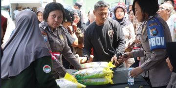 Bulog Madura Garansi Pangan Murah Tetap Aman