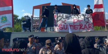 APMS Demo Desak Pembubaran PT Sumekar Line