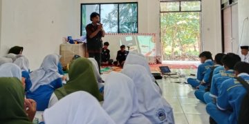 Siswa SMK Siding Puri Sumenep Dibekali Ilmu Jurnalistik