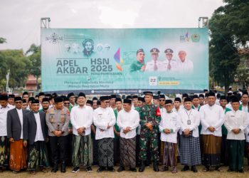 Pimpin Apel Hari Santri Nasional Bupati Pamekasan Ingatkan Jati Diri Santri