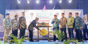 Pertunjukan Kebudayaan Empat Kabupaten pada Semalam di Madura Tampil Memukau