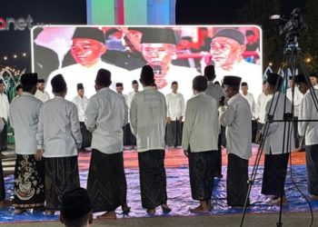 Ketika Kiai Kalebun dan Pengusaha Lebur dalam Tarian Saman dan Untaian Macapat